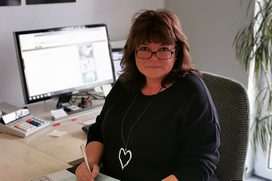 MenschWert! e.V. Mitarbeiterin Susanne Schrehardt MenschWert! e.V. Mitarbeiterin Susanne Schrehardt