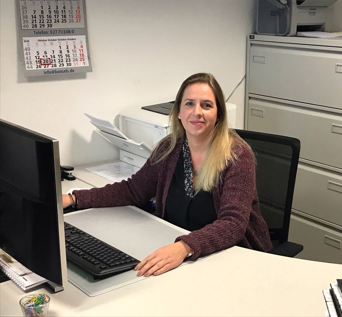 MenschWert! e.V. Mitarbeiterin Sandra Hermann MenschWert! e.V. Mitarbeiterin Sandra Hermann